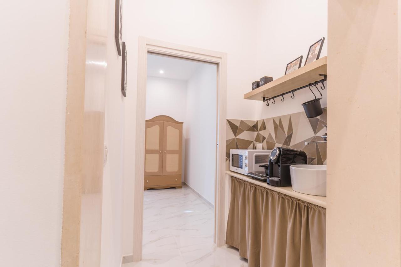 Guendalina Sweet Home - La Casetta Di Guendalina Trani Buitenkant foto